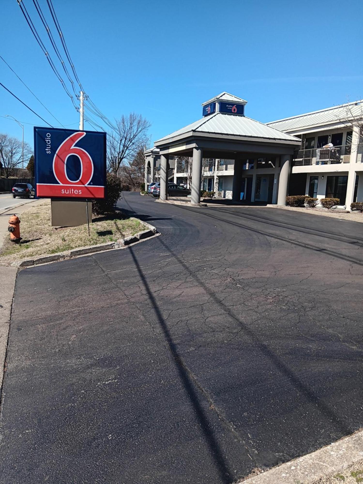 Studio 6 Suites Louisville Ky Airport/Expo Center מראה חיצוני תמונה