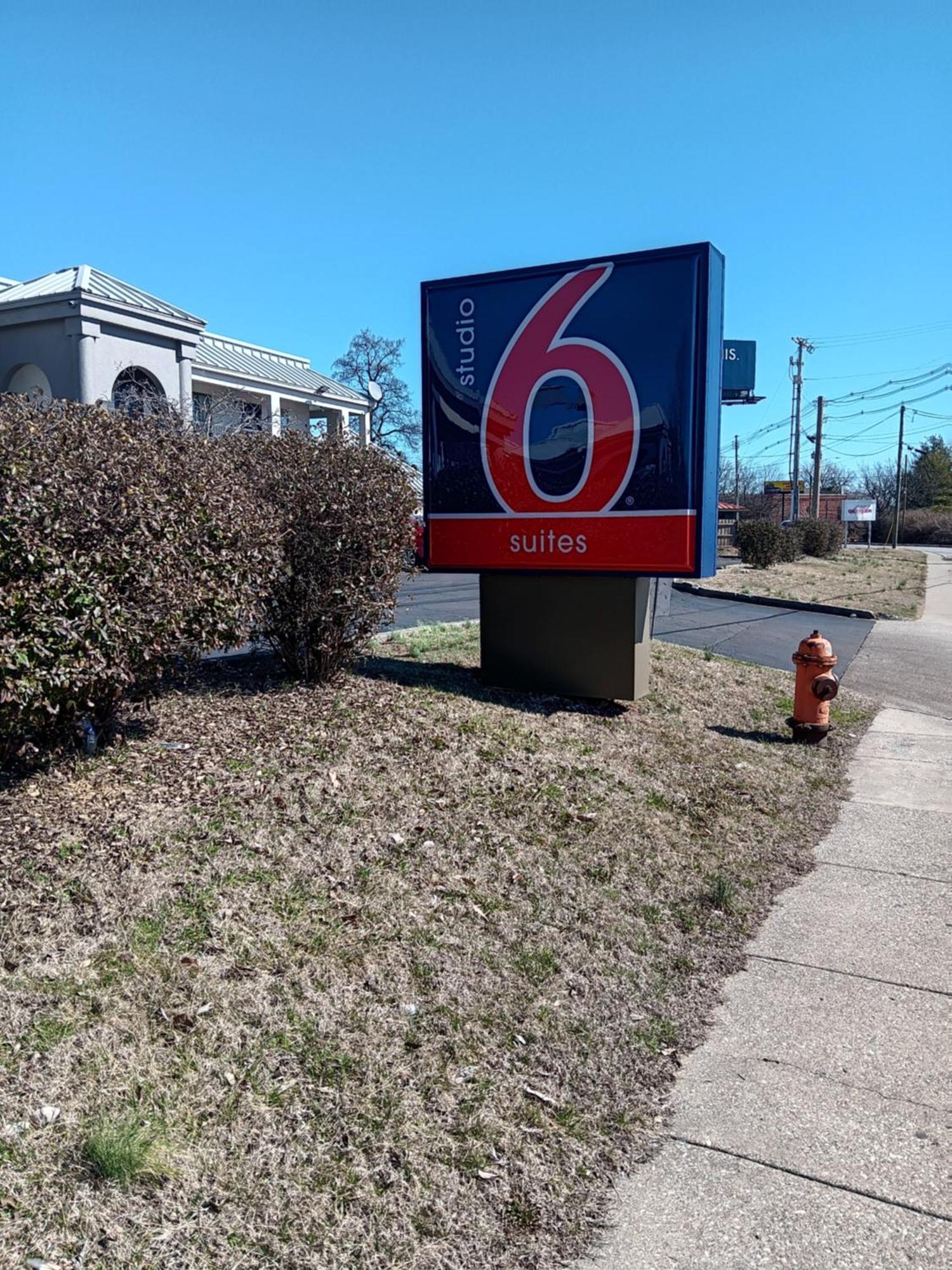 Studio 6 Suites Louisville Ky Airport/Expo Center מראה חיצוני תמונה