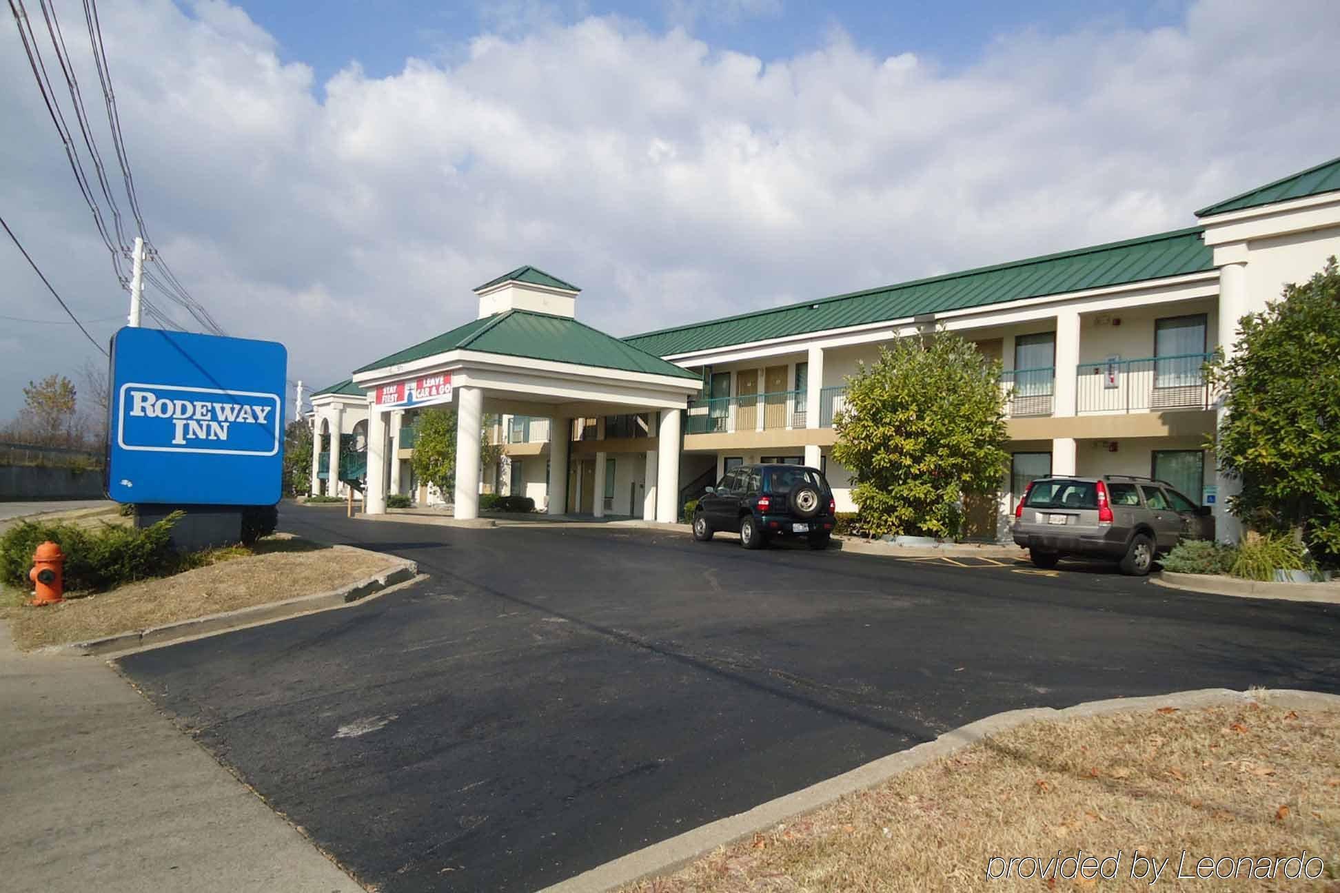 Studio 6 Suites Louisville Ky Airport/Expo Center מראה חיצוני תמונה